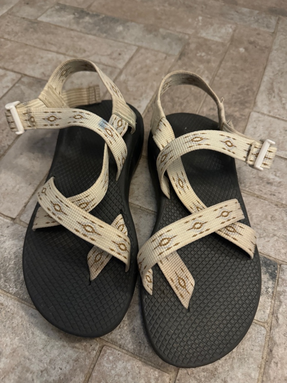 Women’s Cream Strappy Outdoor Sandals